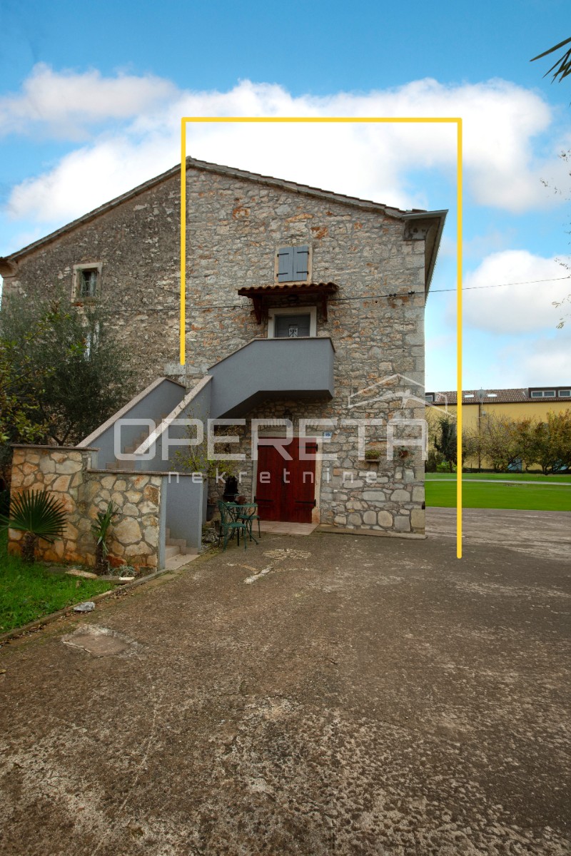 Prodaja, Kuća, Poreč, Poreč, Poluugrađena, 126m2