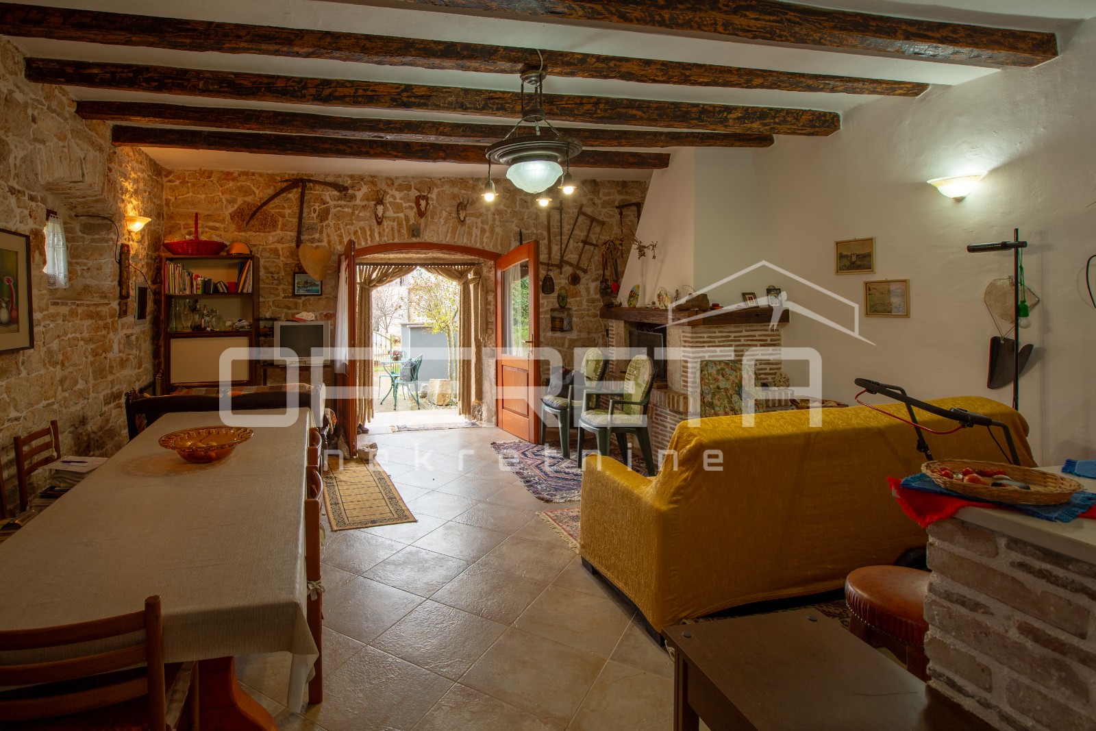 Prodaja, Kuća, Poreč, Poreč, Poluugrađena, 126m2