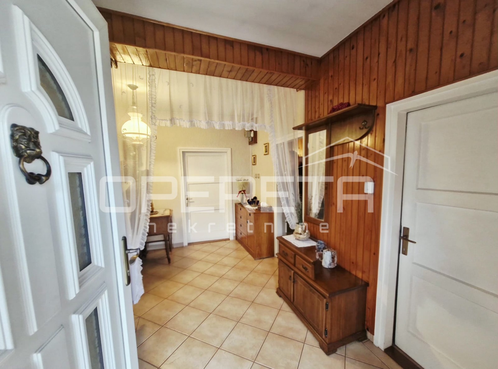 Prodaja, Kuća, Brdovec, Ilije Gregorića, Samostojeća, 218m2