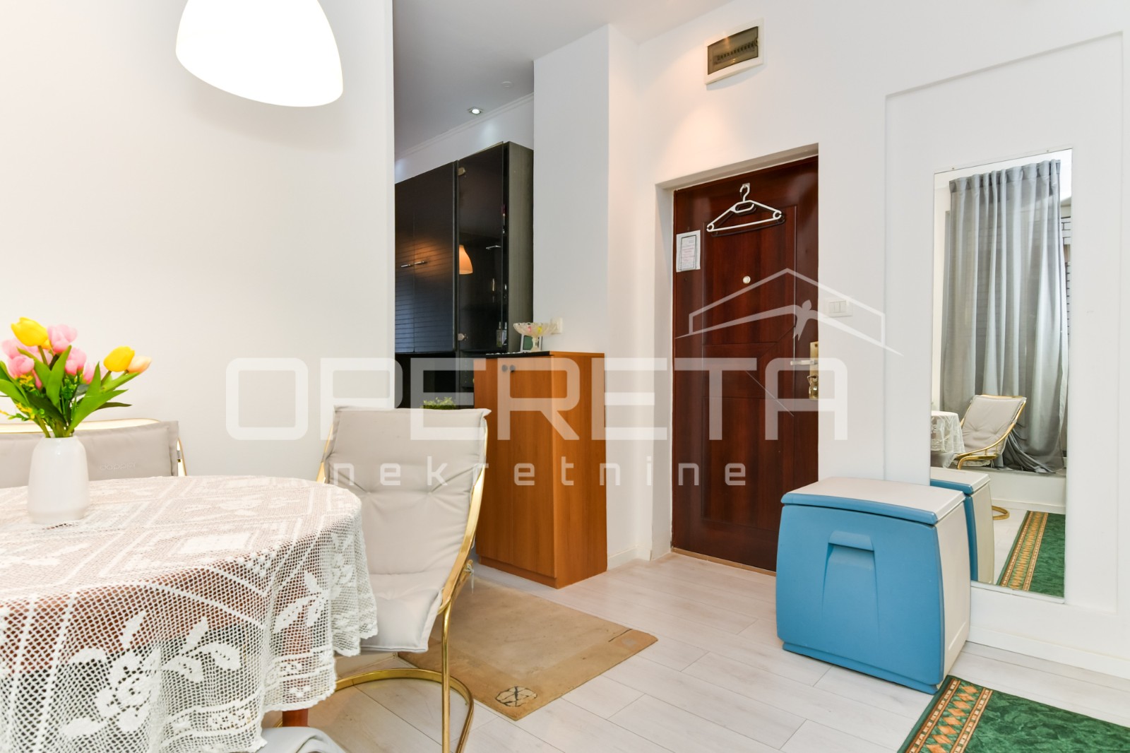 Prodaja, Stan, Britanac, Pantovčak, 2s, 40m2