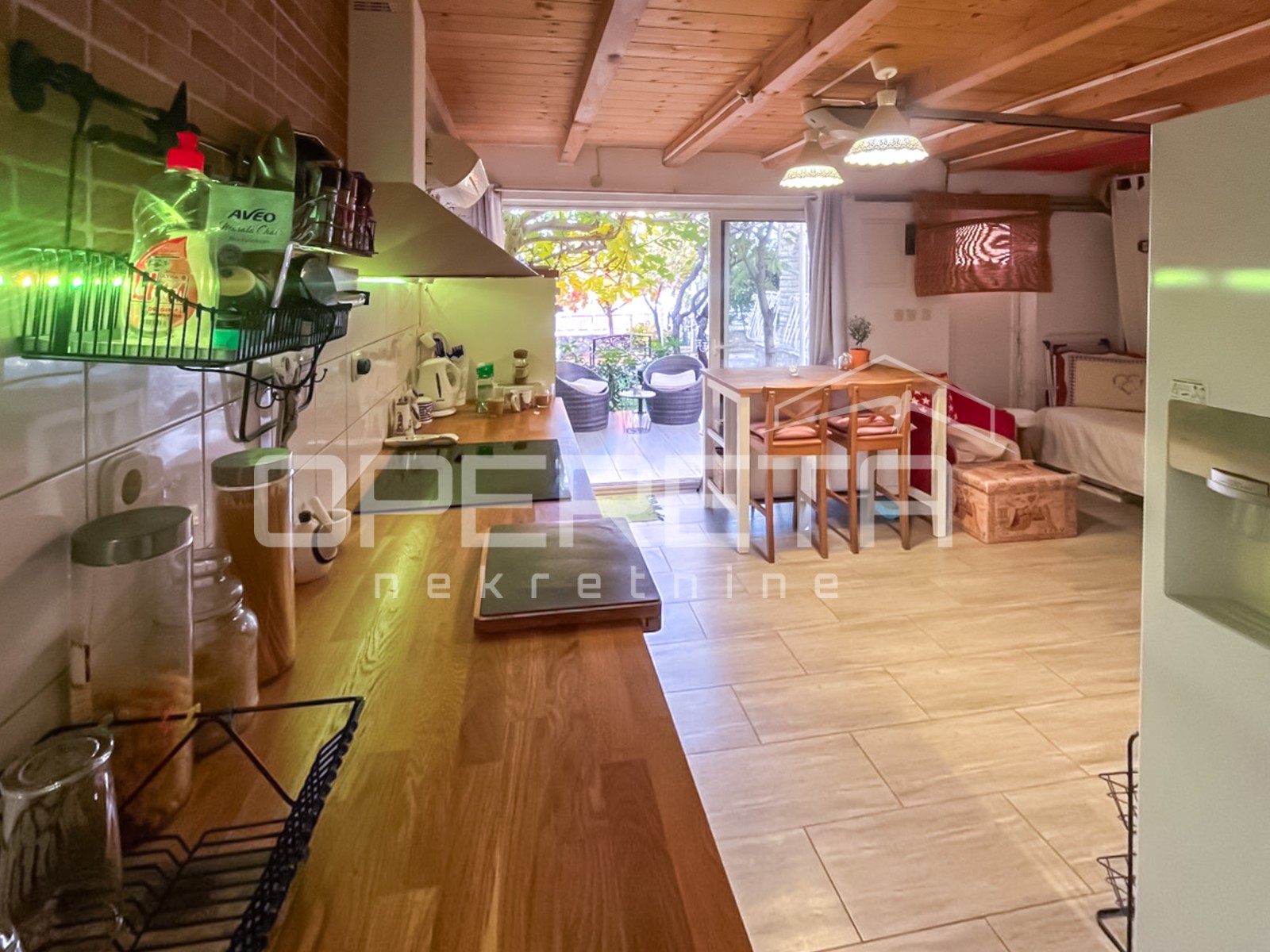 Prodaja, Stan, Vodice, Stablinac, 2s, 90m2