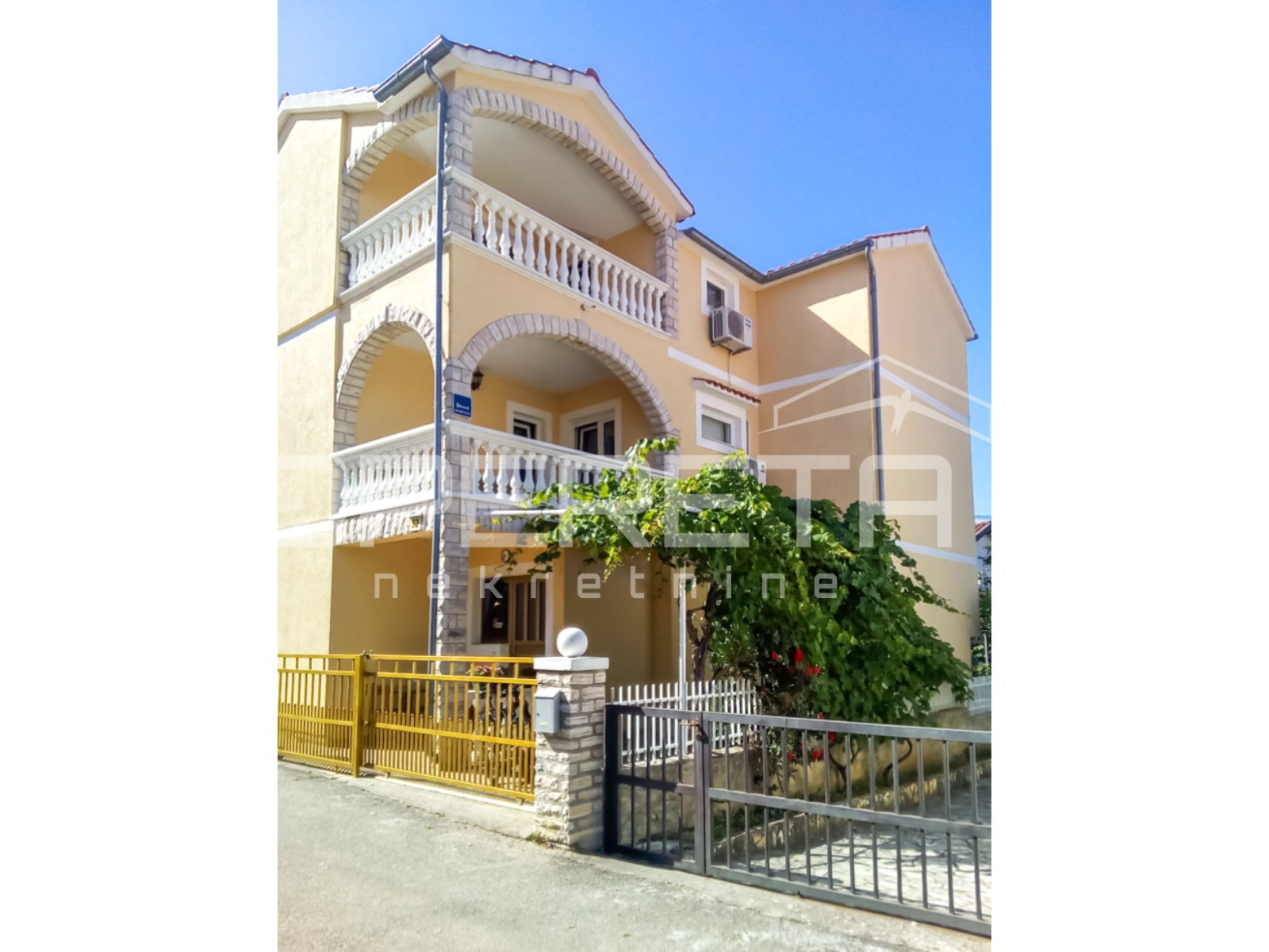 Prodaja, Stan, Vodice, Stablinac, 2s, 90m2