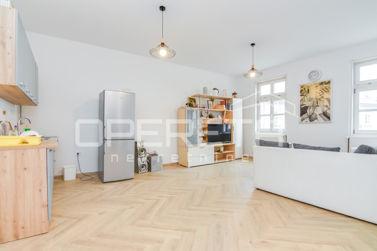 Sale, Flat, Centar, Trg Petra Zrinskog , 2r, 61m2