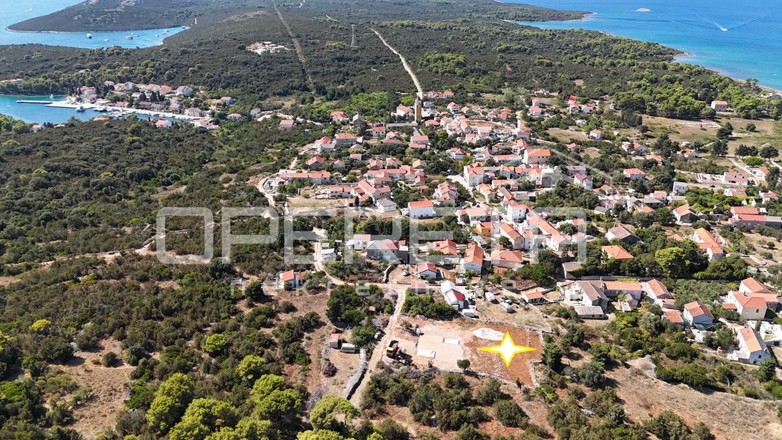 Molat 82, Molat, 942.00 m2, 92,000.00 EUR
