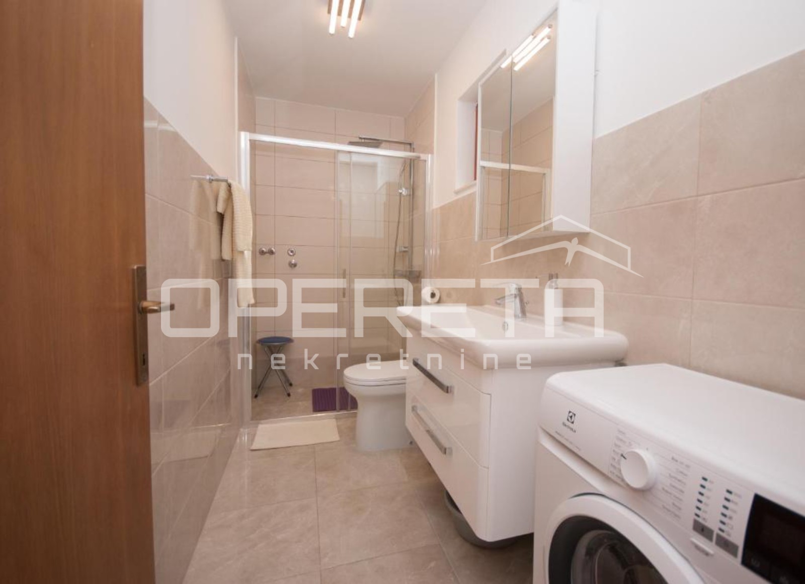 Sale, Apartment, Vis, Dubrovačka, 2r, 63m2