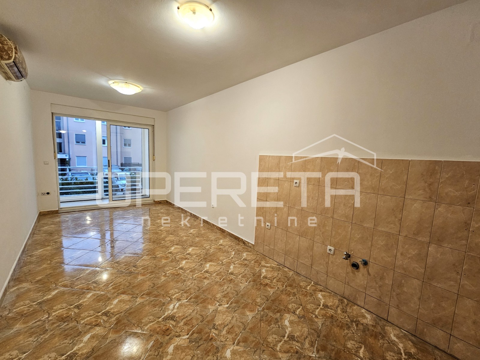 Prodaja, Stan, Kaštel Kambelovac, Ulica kralja Krešimira, 2s, 52m2