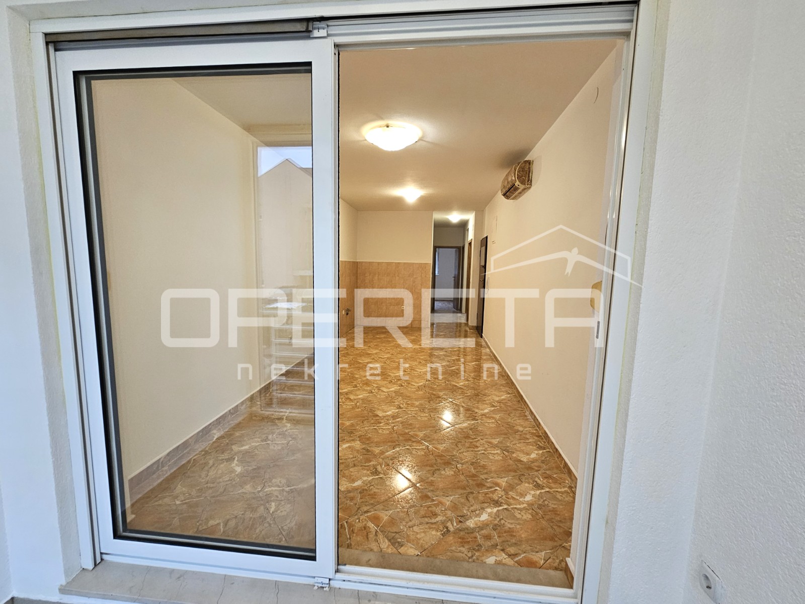 Prodaja, Stan, Kaštel Kambelovac, Ulica kralja Krešimira, 2s, 52m2