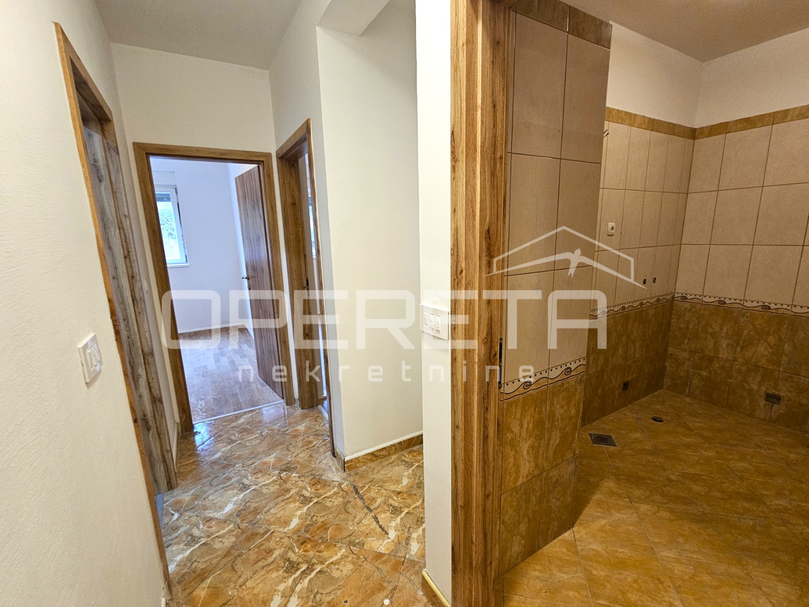 Prodaja, Stan, Kaštel Kambelovac, Ulica kralja Krešimira, 2s, 52m2