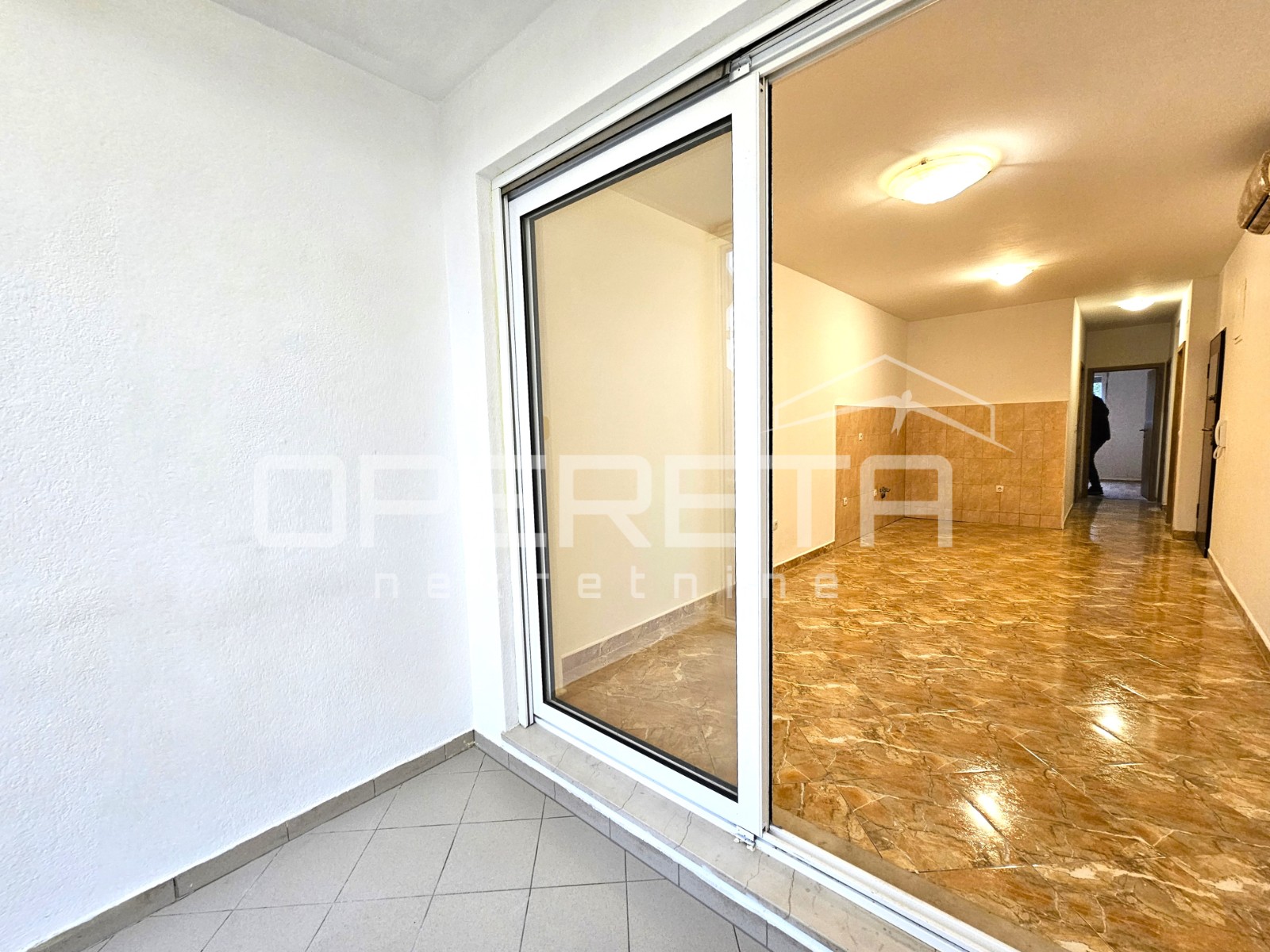 Prodaja, Stan, Kaštel Kambelovac, Ulica kralja Krešimira, 2s, 52m2