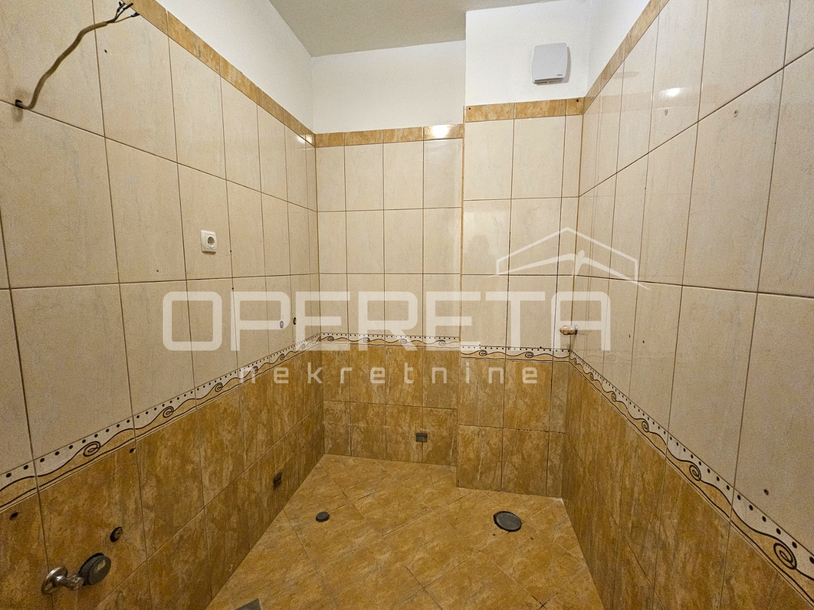 Prodaja, Stan, Kaštel Kambelovac, Ulica kralja Krešimira, 2s, 52m2