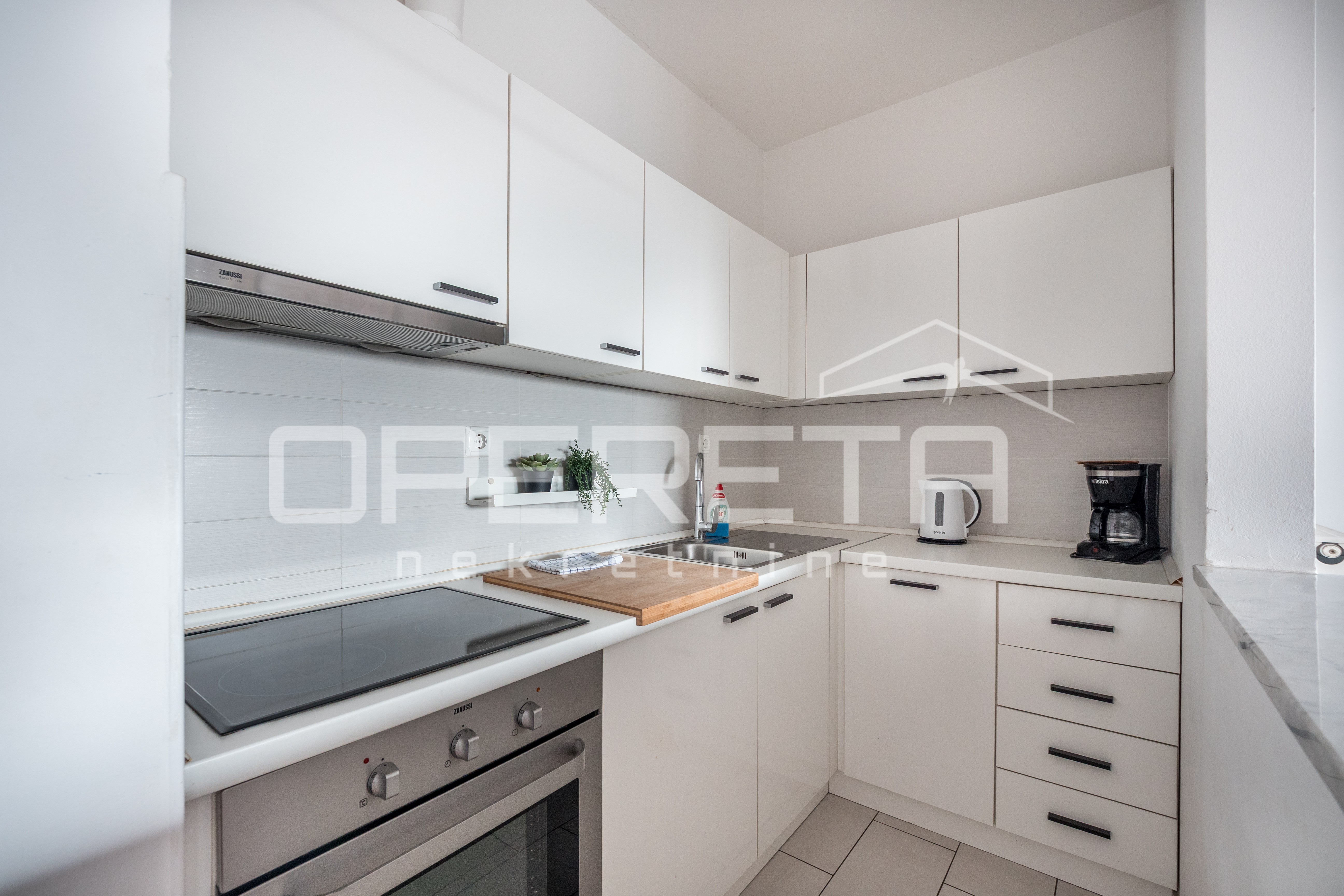 Najam, Stan, Špansko, Zagrebačka avenija, Garsonjera, 40m2