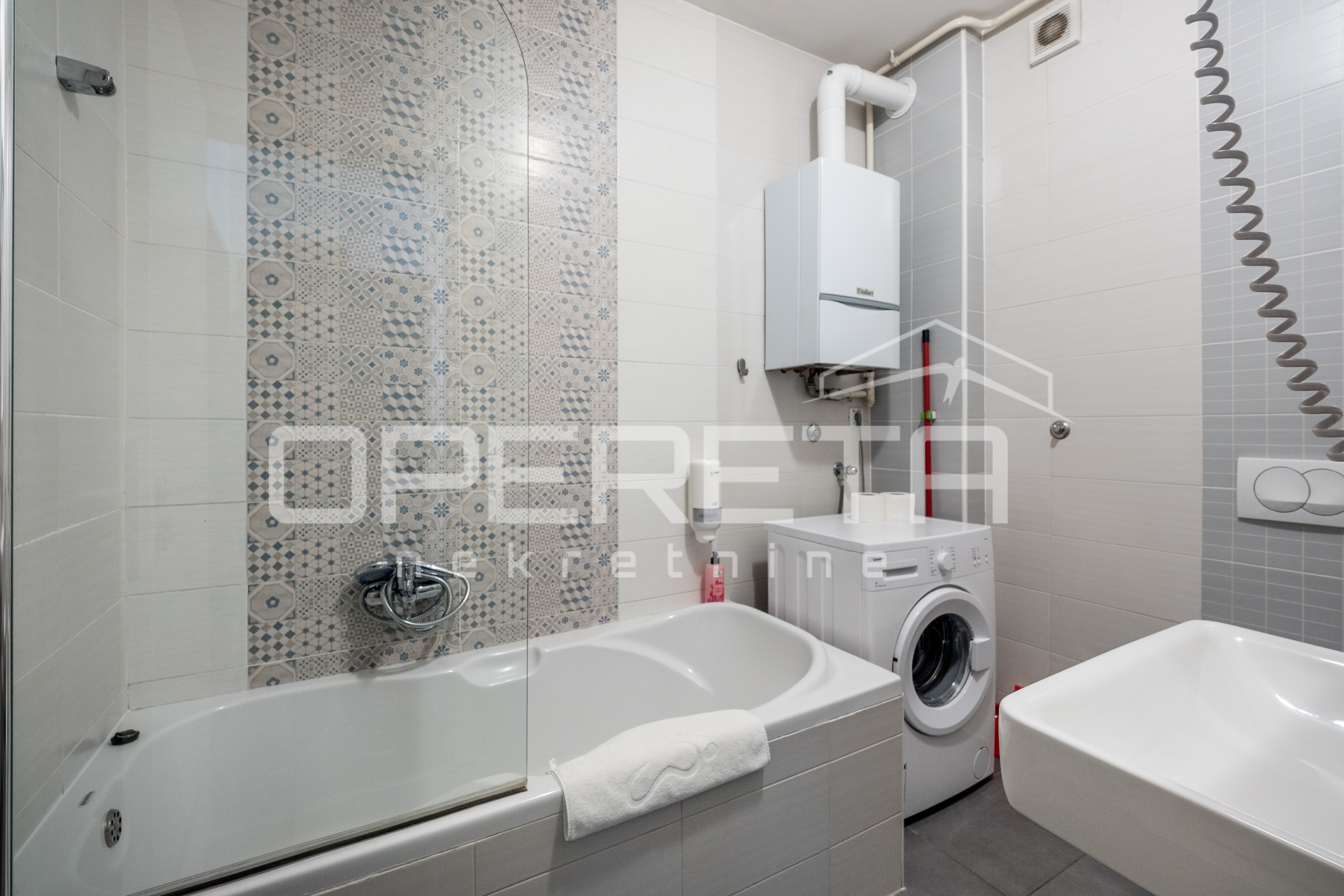 Najam, Stan, Špansko, Zagrebačka avenija, Garsonjera, 40m2