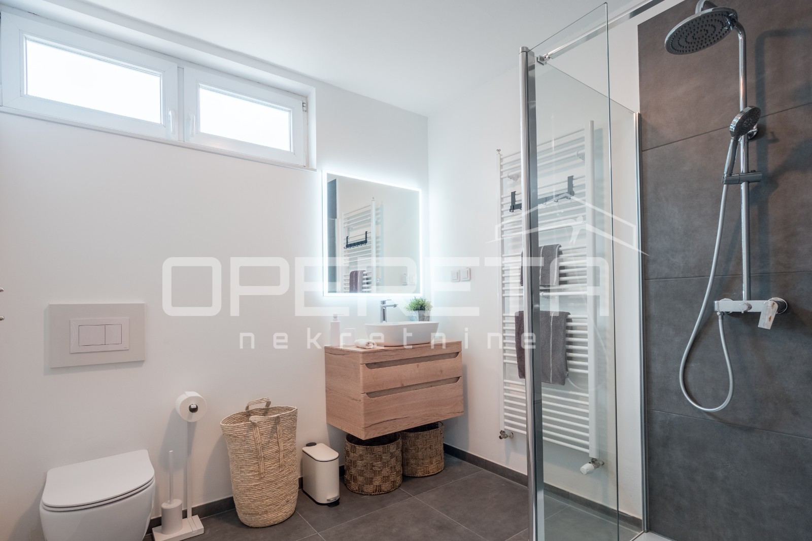 Rent, Apartment, Šalata, Šalata, 3r, 149m2