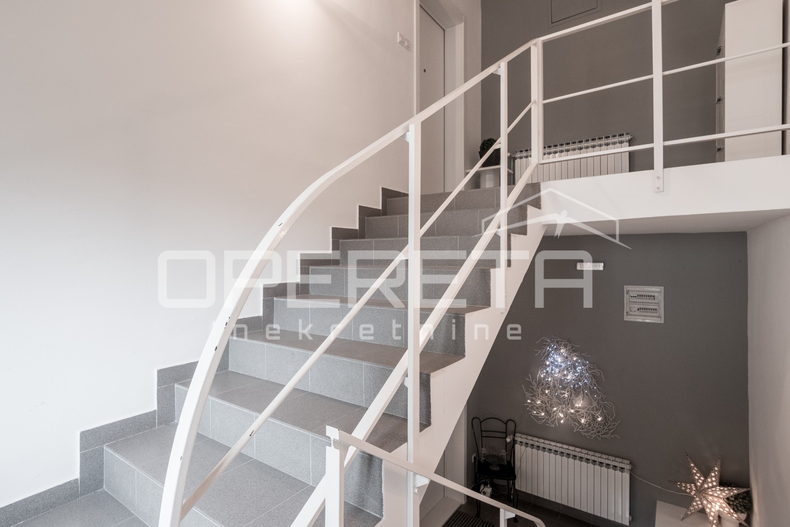 Rent, Apartment, Šalata, Šalata, 3r, 149m2