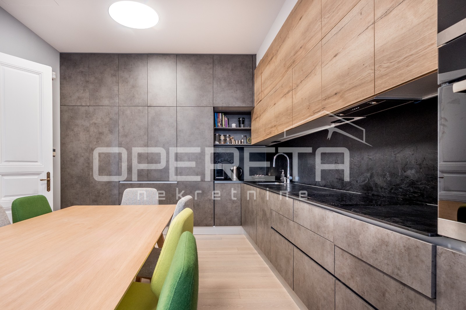 Najam, Stan, Centar, Prilaz Gjure Dežalića, 3s, 97m2