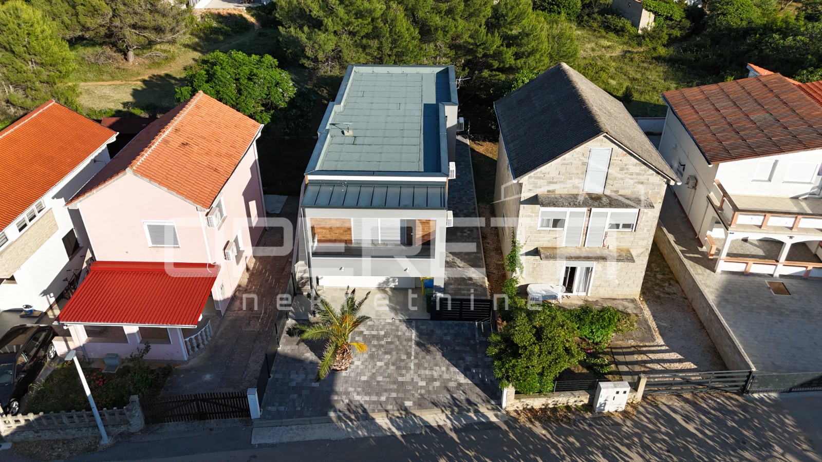 Vir – Samostatný dům se čtyřmi moderně zařízenými apartmány, 170 m²