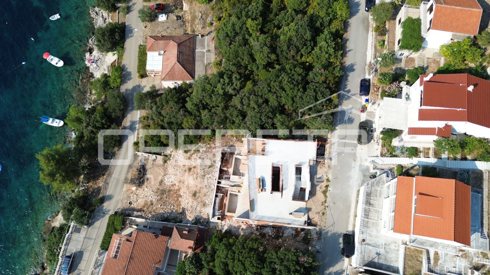 Stan nadomak mora u Brni na Korčuli s privatnim bazenom
